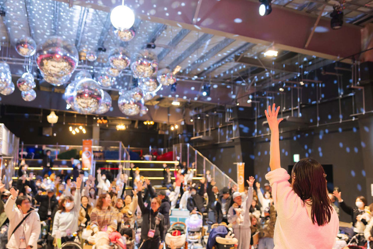 whatawon フロアディスコホールイベント写真