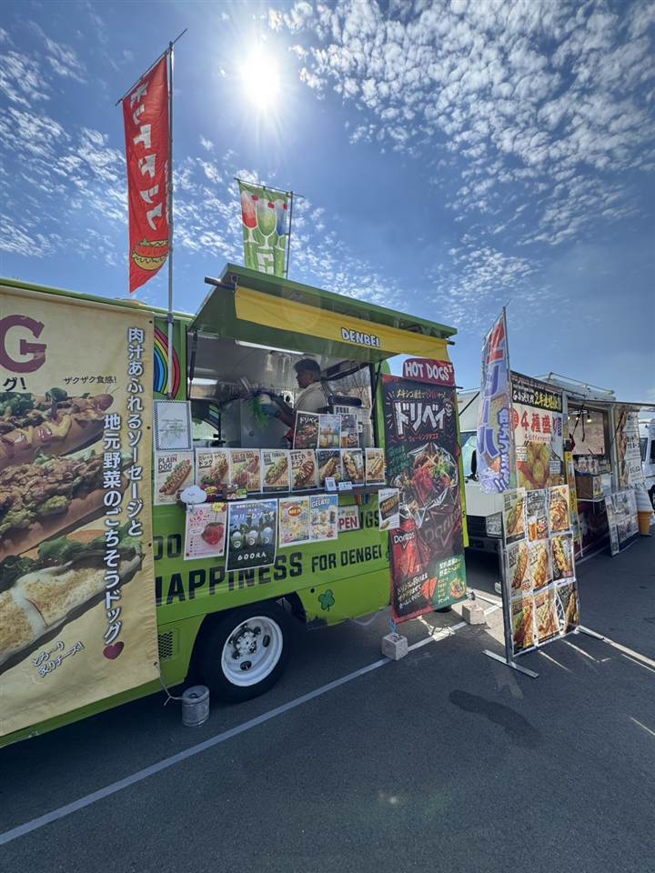 ホットドッグのキッチンカー